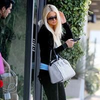 Paris Hilton leaving Galvin Benjamin Salon pictures | Picture 63031